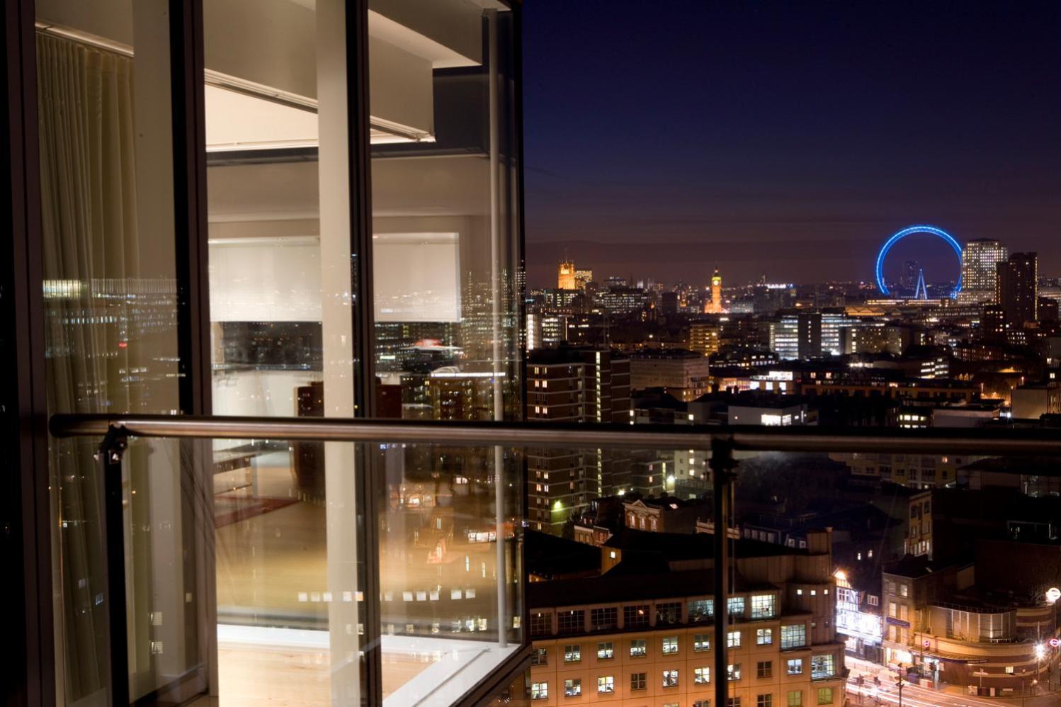 Apart-hotel Marlin Bridge - Empire Square